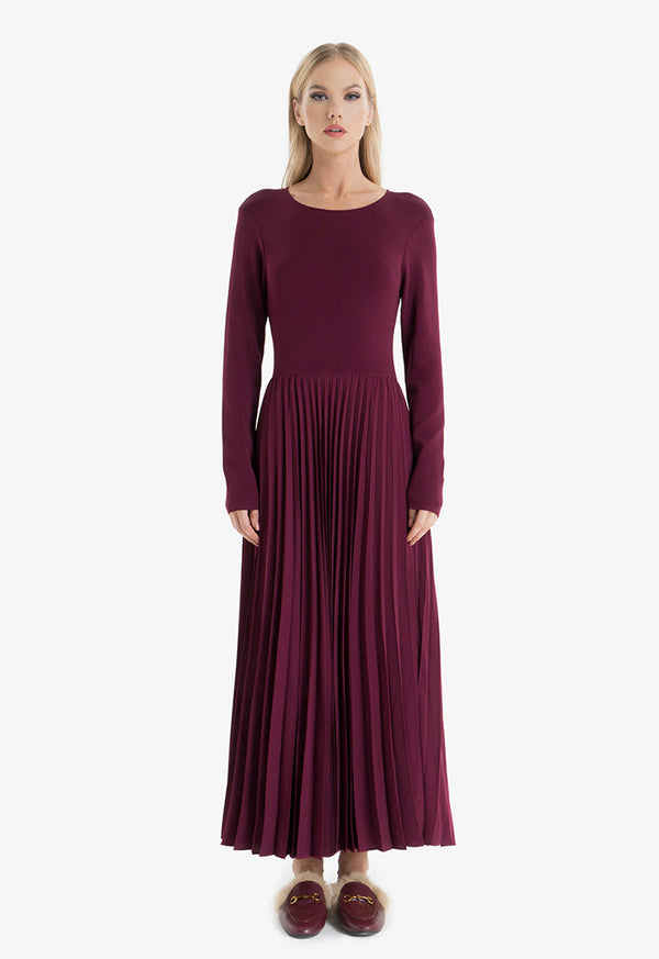 Choice Knitted Dress With Pleated Detail Burgundy