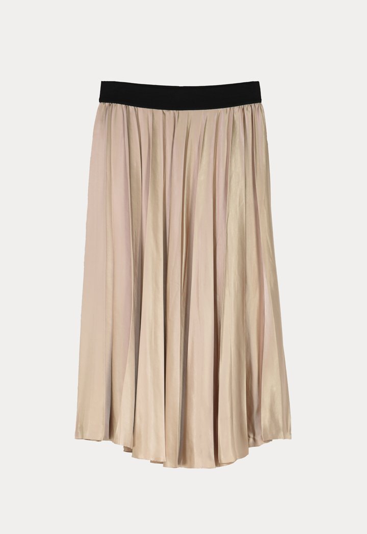 Choice Contrast Color Exposed Waist Elastic Pleated Skirt Latte