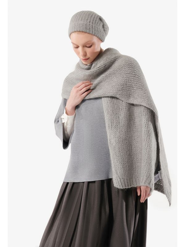 Choice Knitted Solid Wrap Around Winter Scarf Grey