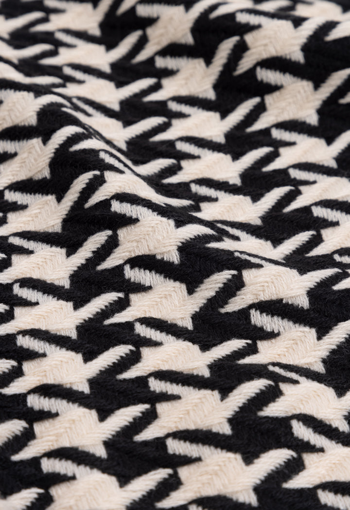 Choice Woven Houndstooth Shawl Black