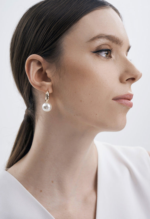 Choice Pearl Hoop Earring White-Gold