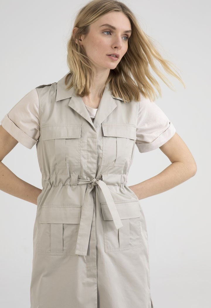 UNQ Sleeveless Four Pocket Tie Waist Midi Shirt Dress BEIGE