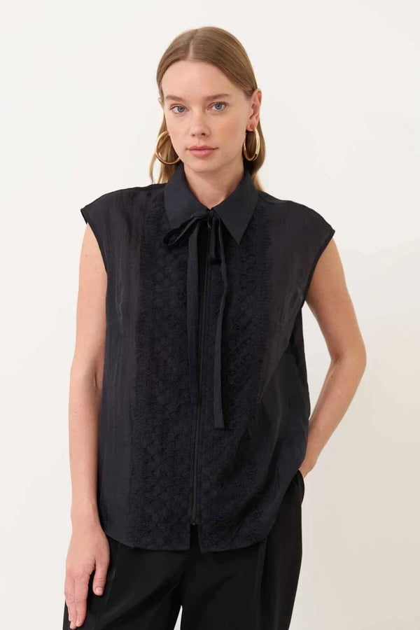 Roman Sleeveless Shirt With Lace Detail Black