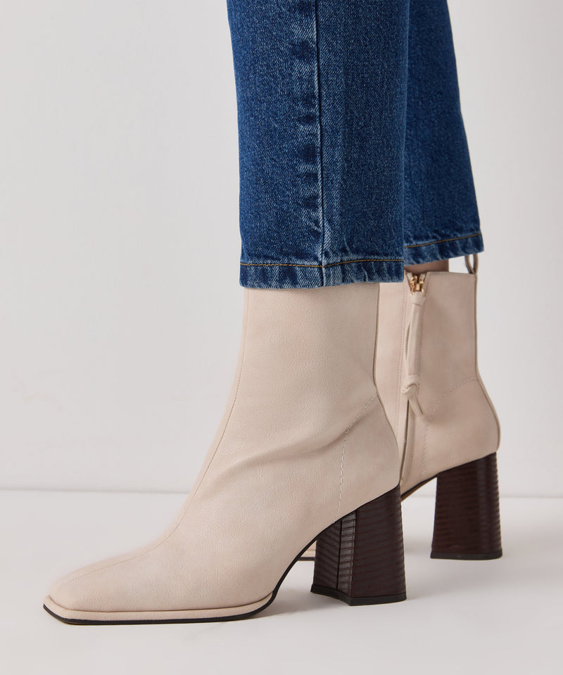 Ipekyol Block Heel Boots Beige