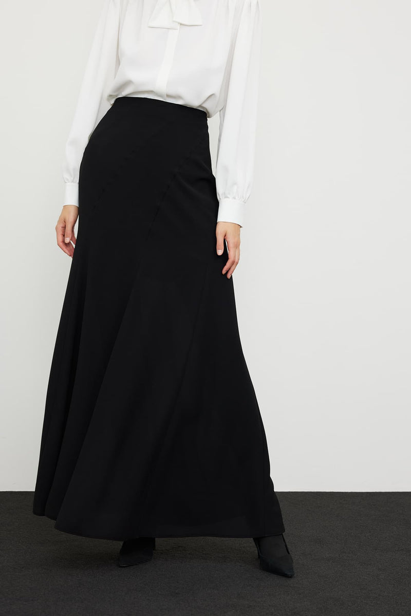 Roman Solid Crepe Maxi Skirt  Black