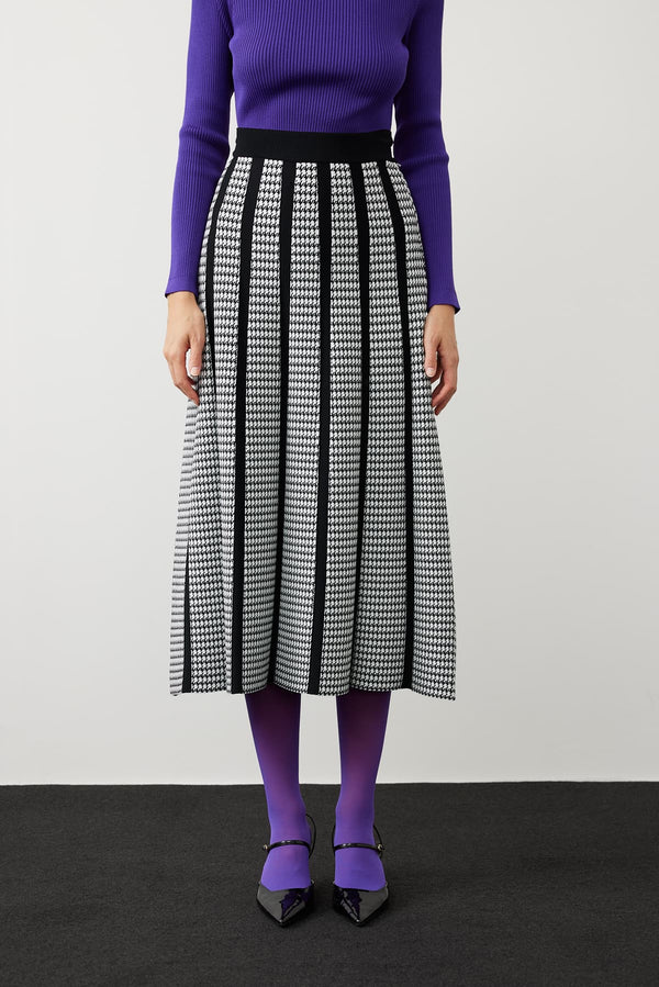 Roman Patterned Knitted Midi Skirt Black-White