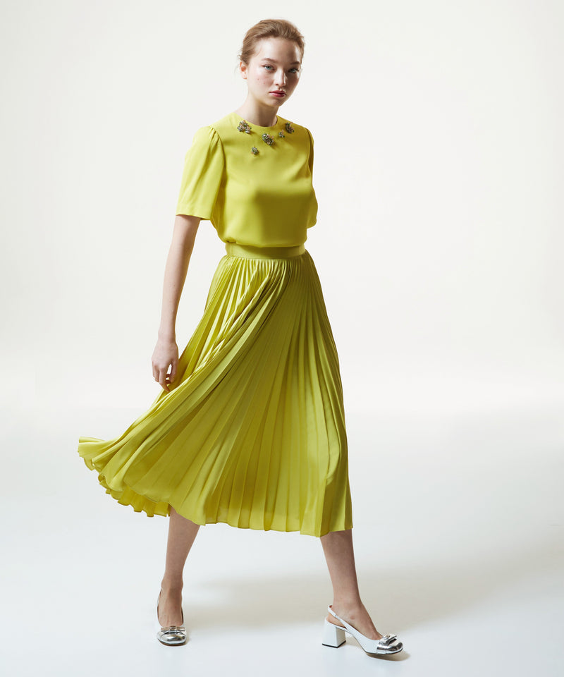 Machka Solid Pleated Midi Skirt Pistachio Green