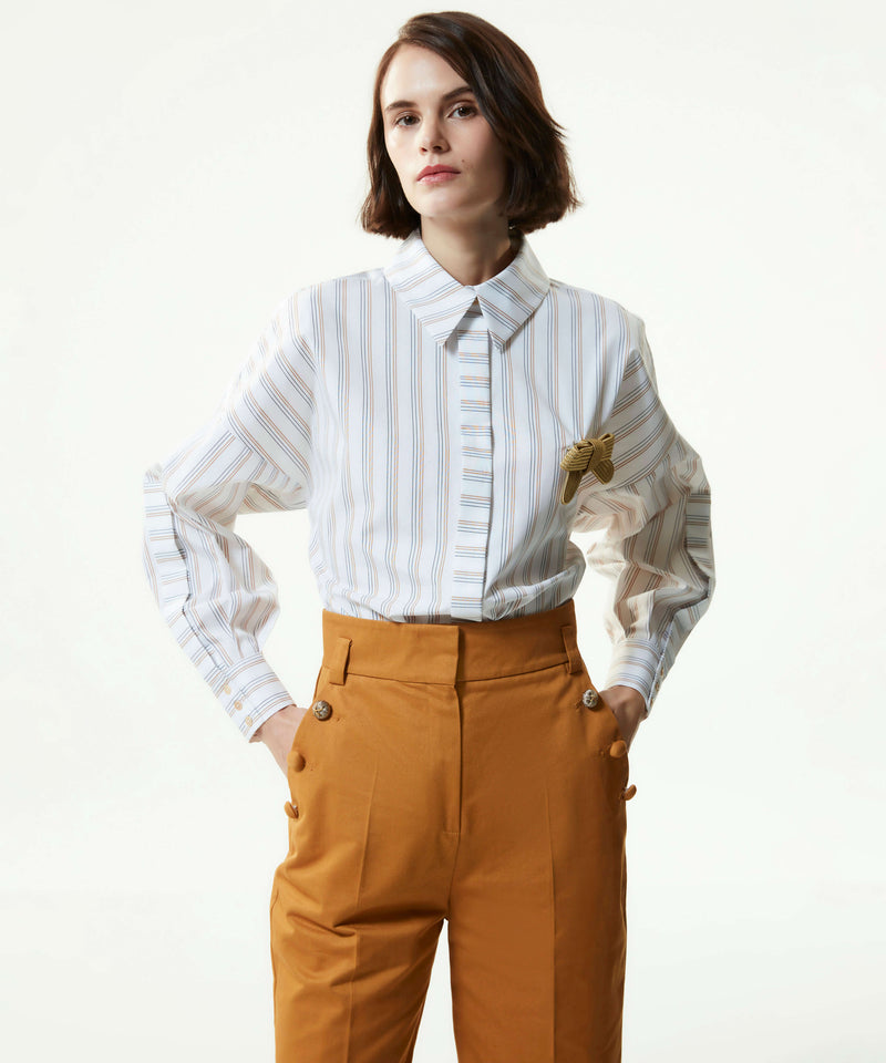 Machka Stripe Pattern Shirt With Detachable Bow Brooch White